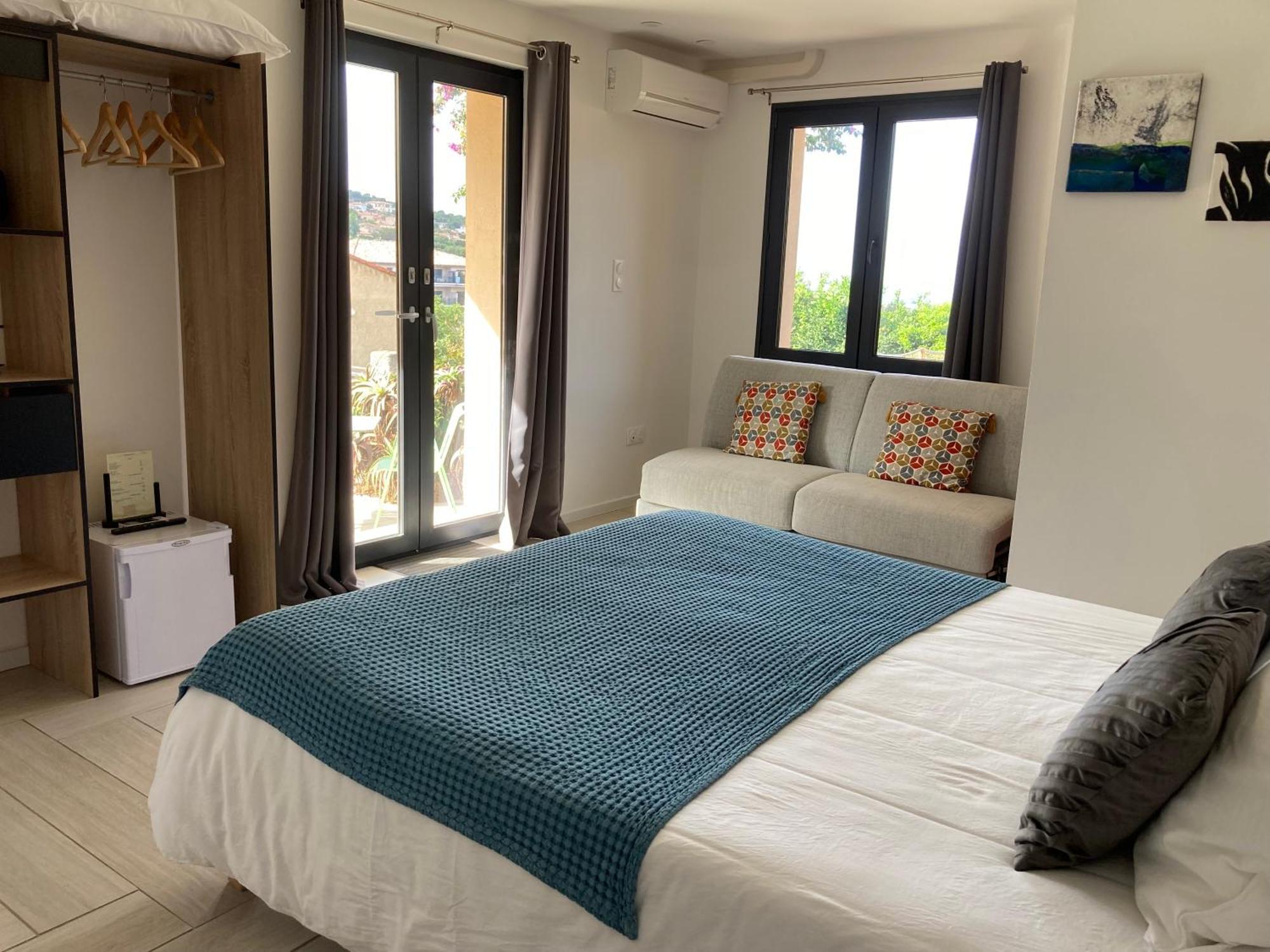 מלון פרופריאנו Casa Santa Giulia מראה חיצוני תמונה